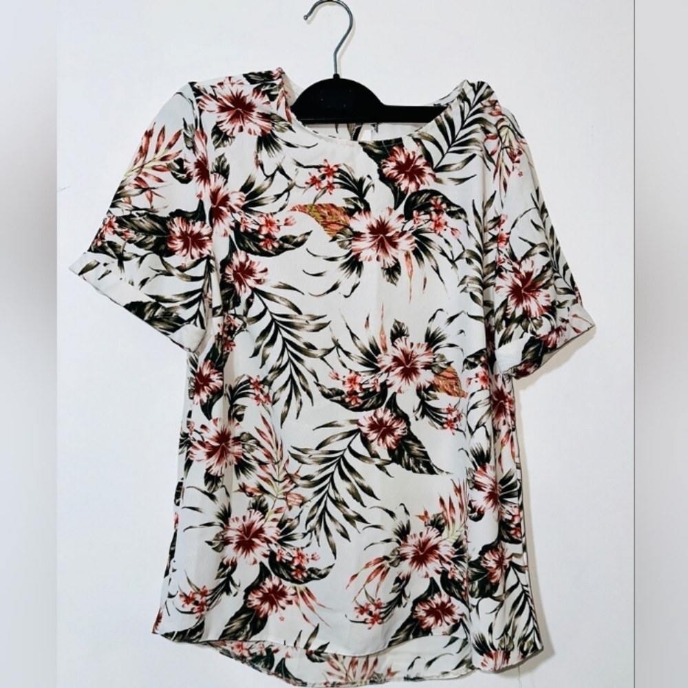 🩷🩷PRIMARK floral blouses size 10 r